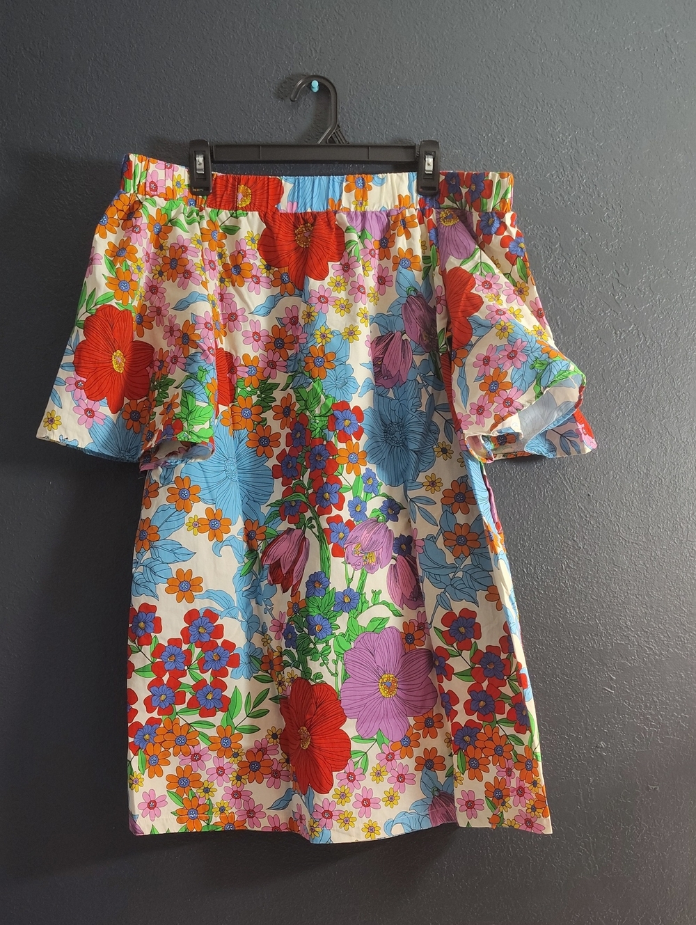 H&M 70s Inspired Multi Color Off Shoulder Mini Dress. Artsy Whimsical Festive